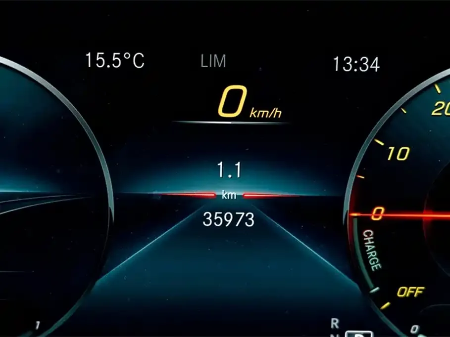 Mercedes-Benz GLE New Energy — фото 6