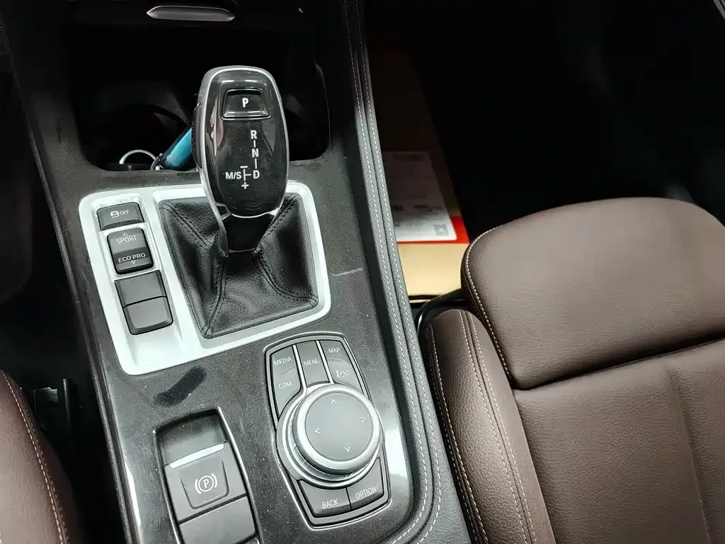 BMW 1 Series 2021 из CN, фото 6