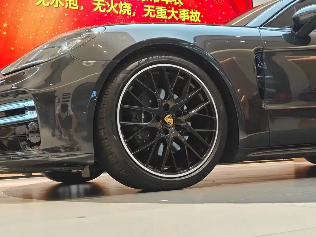 Porsche Panamera 2023 из CN, фото 2