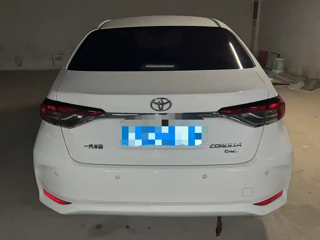 Toyota Corolla 2022 из CN, фото 2