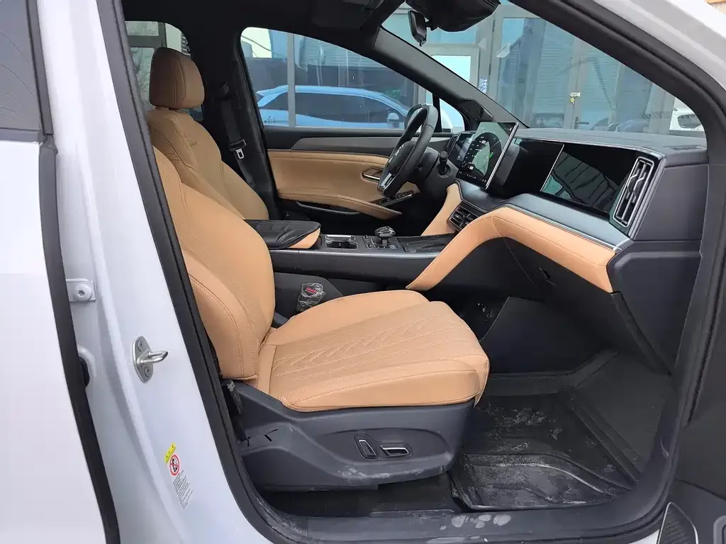 BYD L DM-i 2024 из CN, фото 7