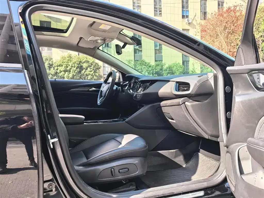 Buick Regal 2025 из CN, фото 7