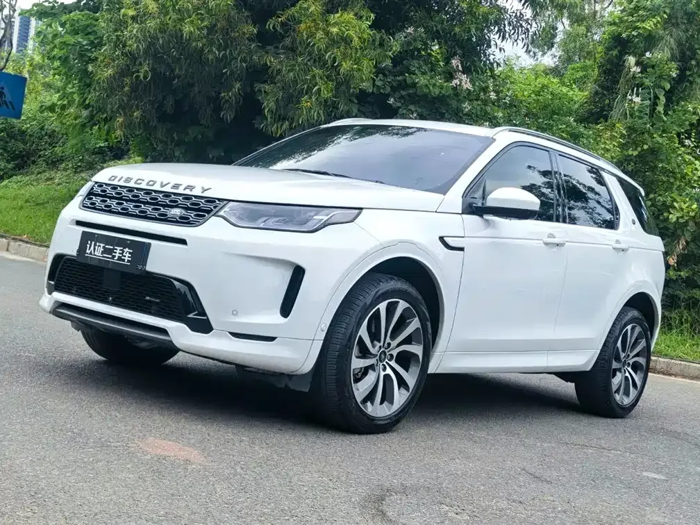 Land Rover Discovery Sport — фото 1