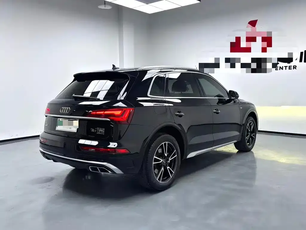 Audi Q5L 2021 из CN, фото 4