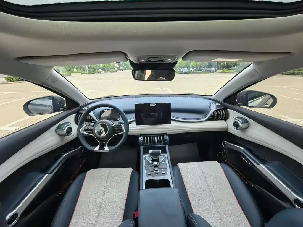 BYD Yuan Plus — фото 7