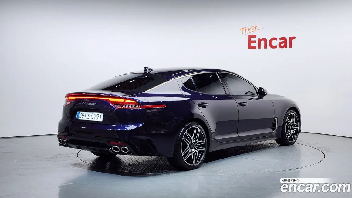 Kia Stinger 2021 из KR, фото 2