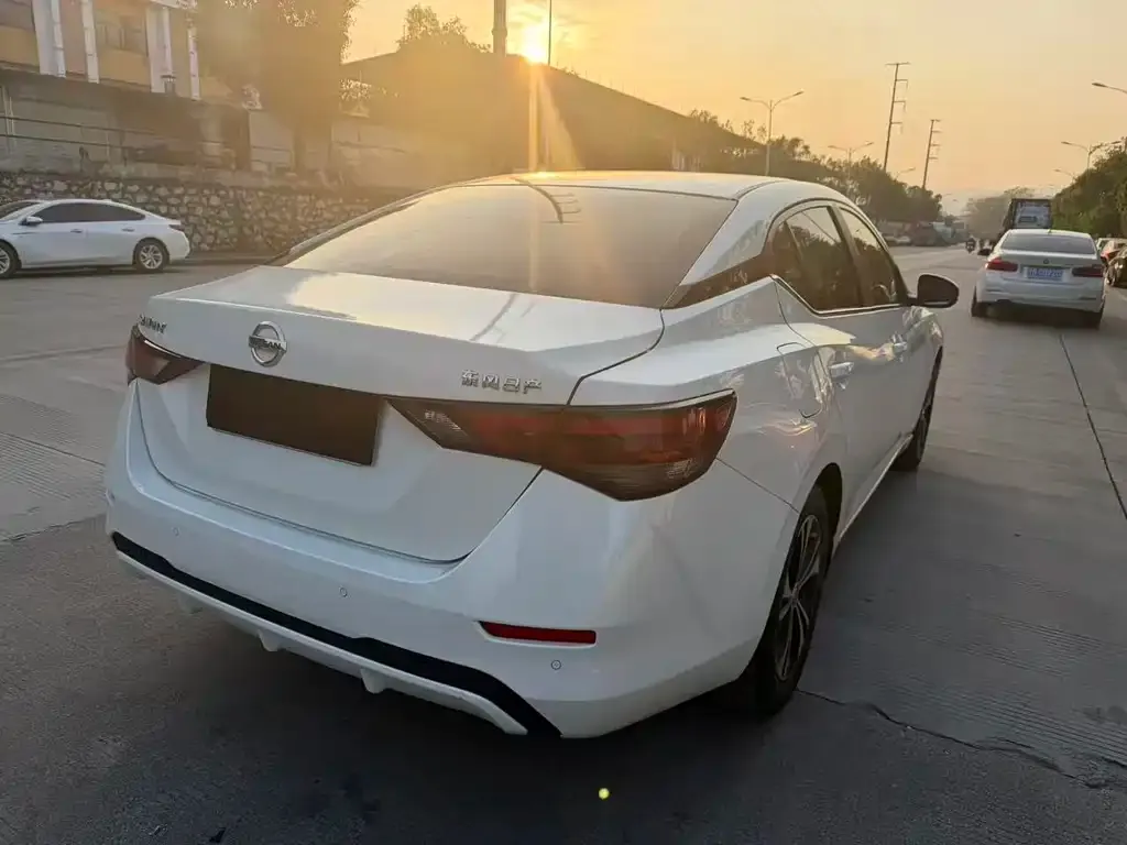 Nissan Sylphy 2022 из CN, фото 8