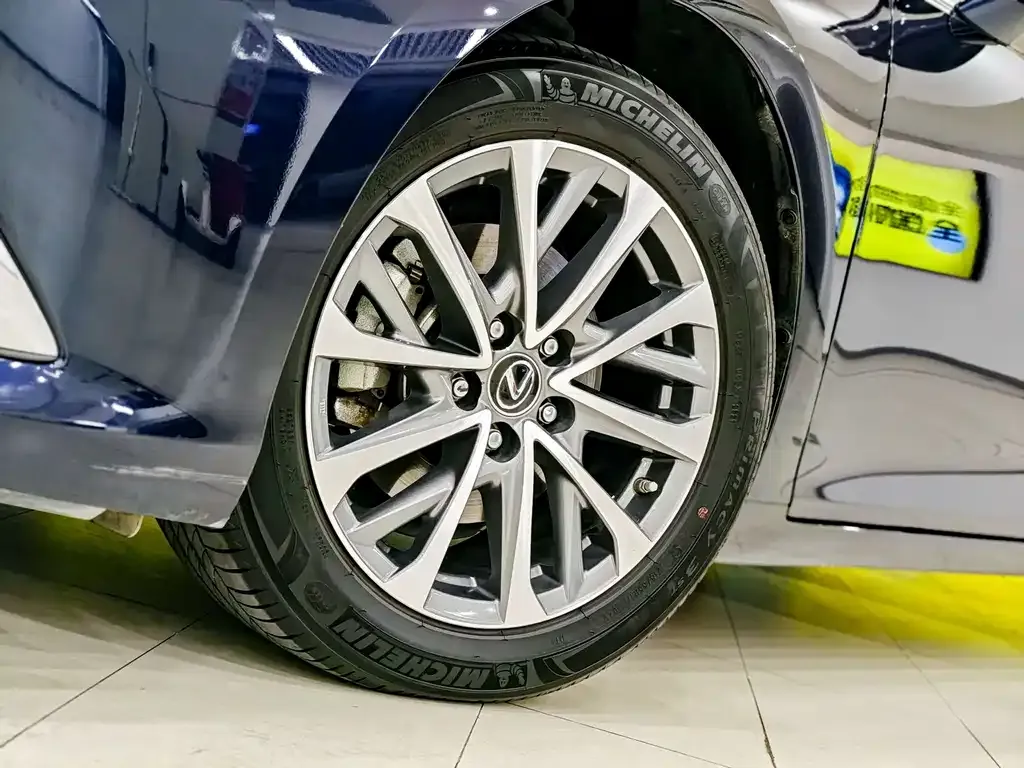 Lexus ES 2022 из CN, фото 5