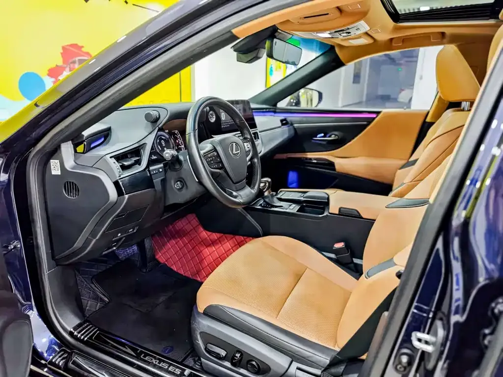 Lexus ES 2022 из CN, фото 10