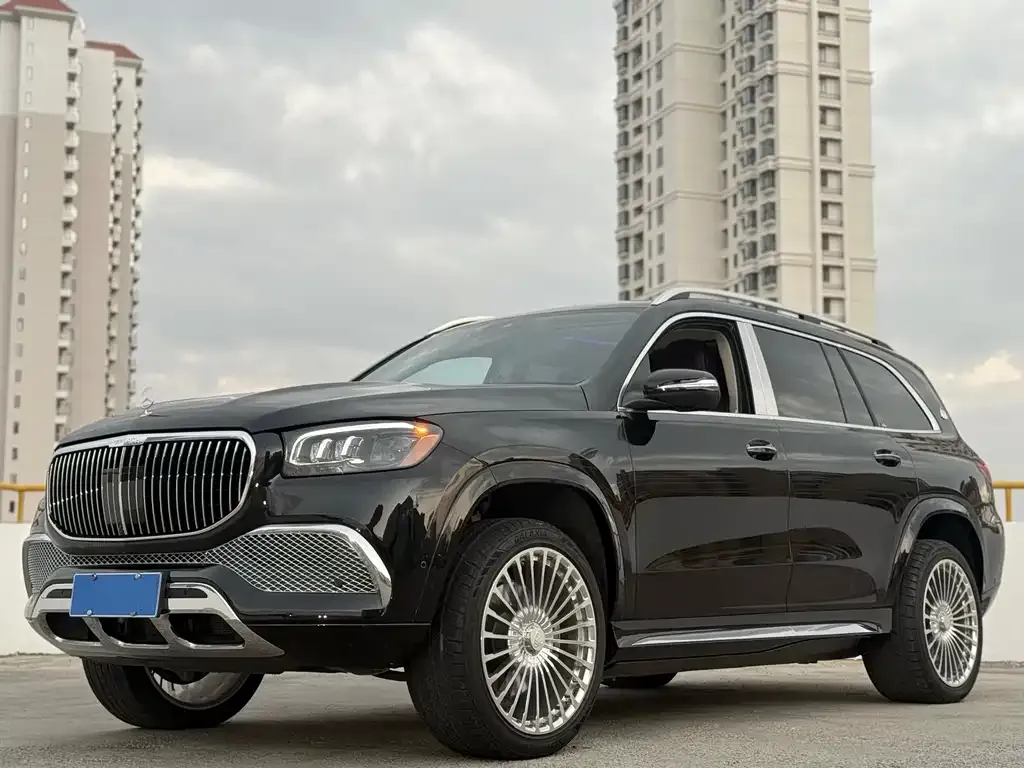 Mercedes-Benz GLS — фото 1