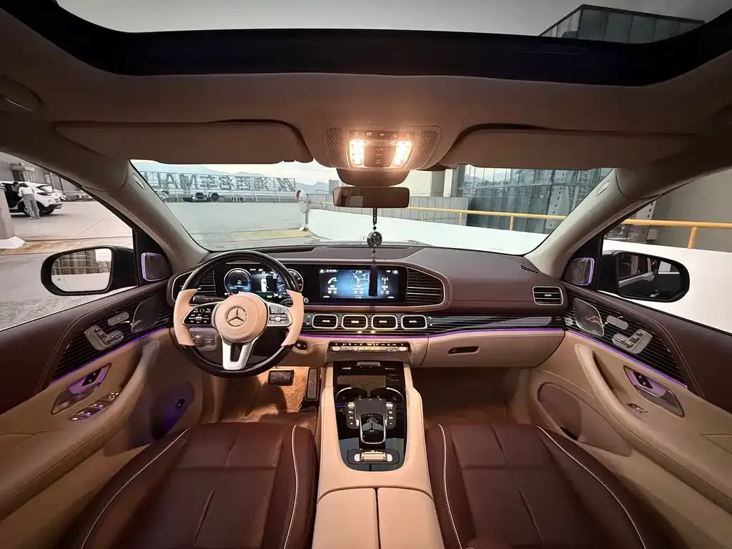 Mercedes-Benz GLS — фото 3