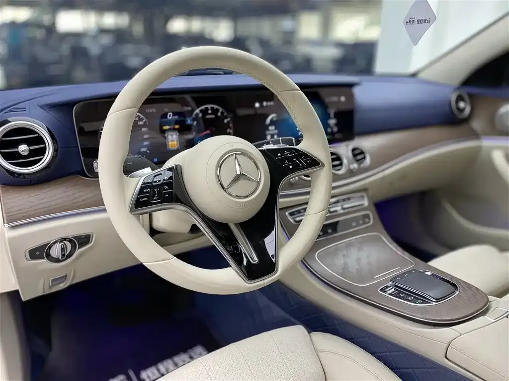 Mercedes-Benz E-Class 2022 из CN, фото 3