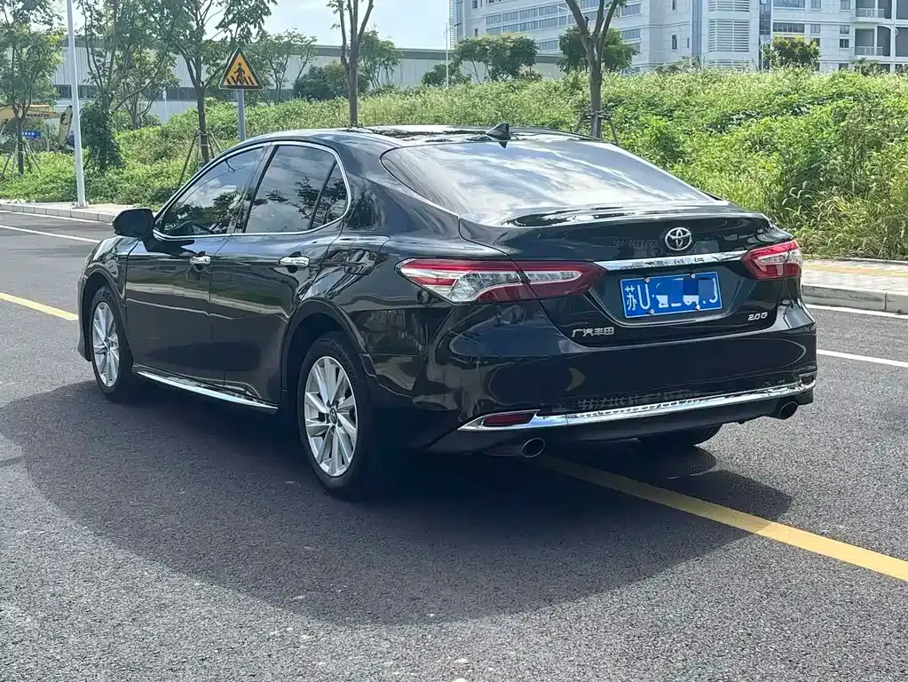 Toyota Camry 2022 из CN, фото 8