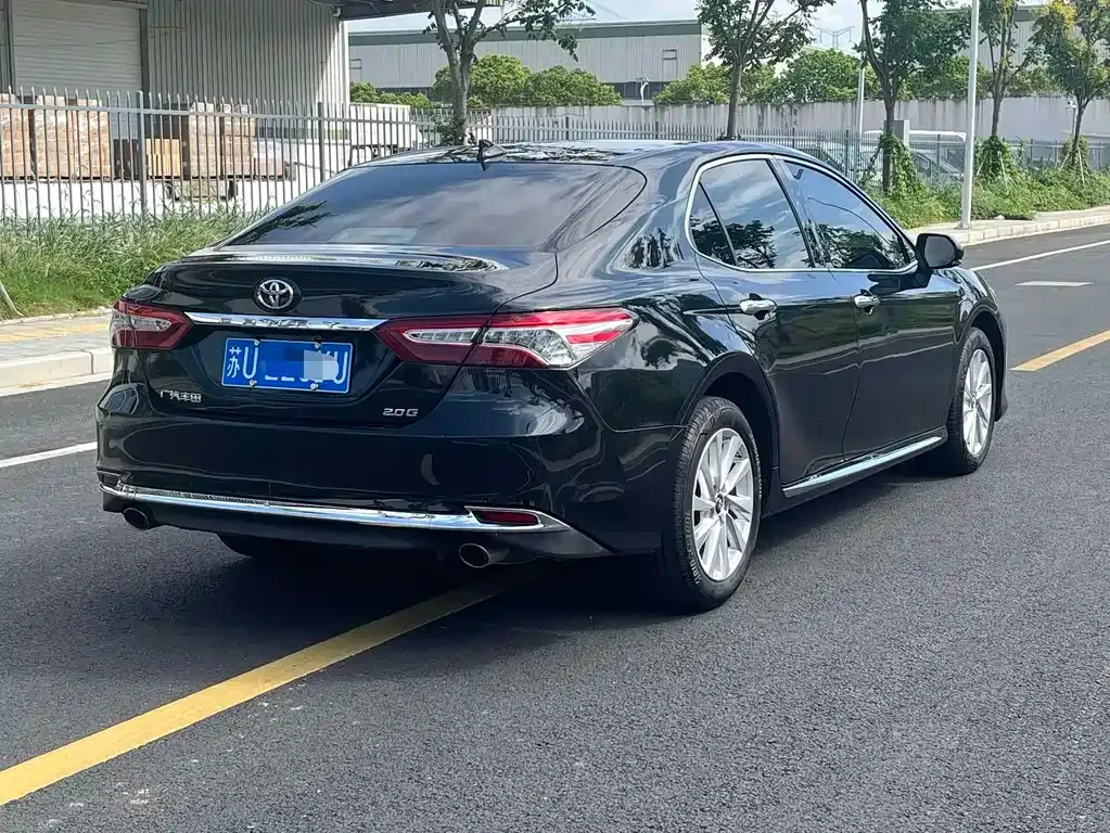 Toyota Camry 2022 из CN, фото 9