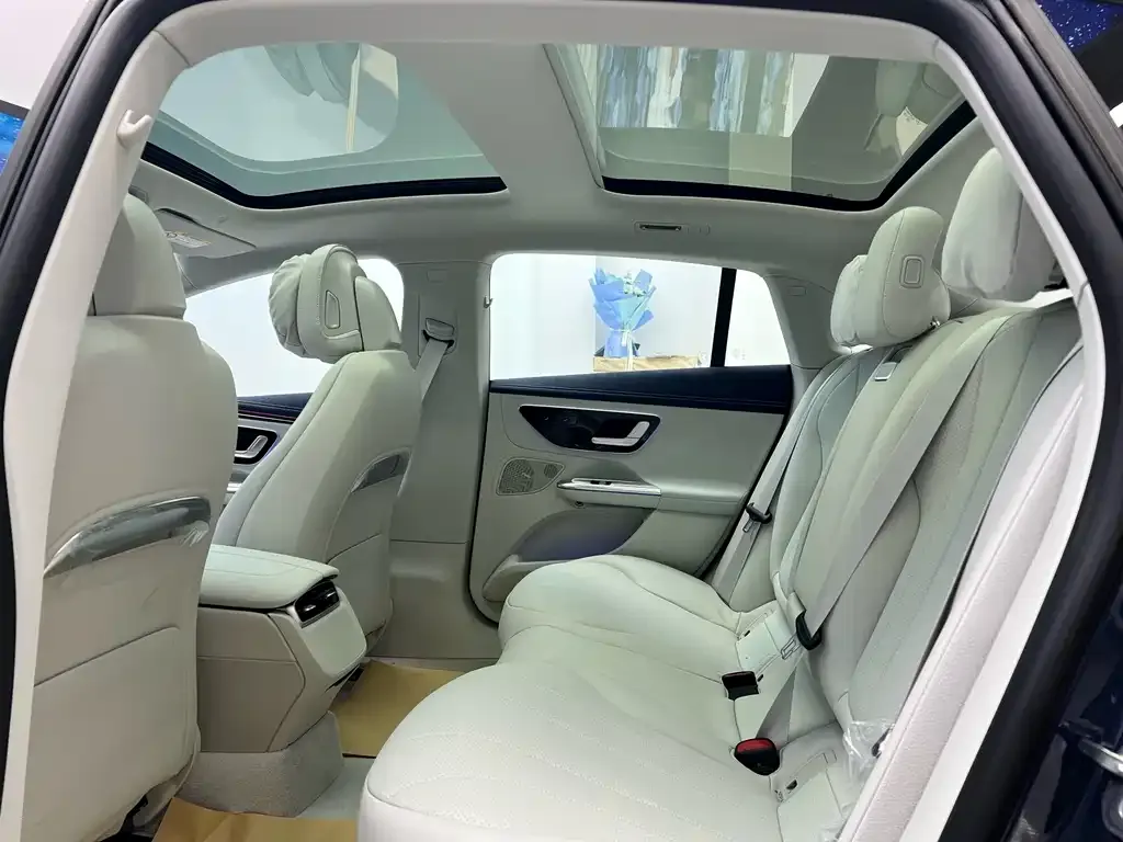 Mercedes-Benz EQE 2026 из CN, фото 7