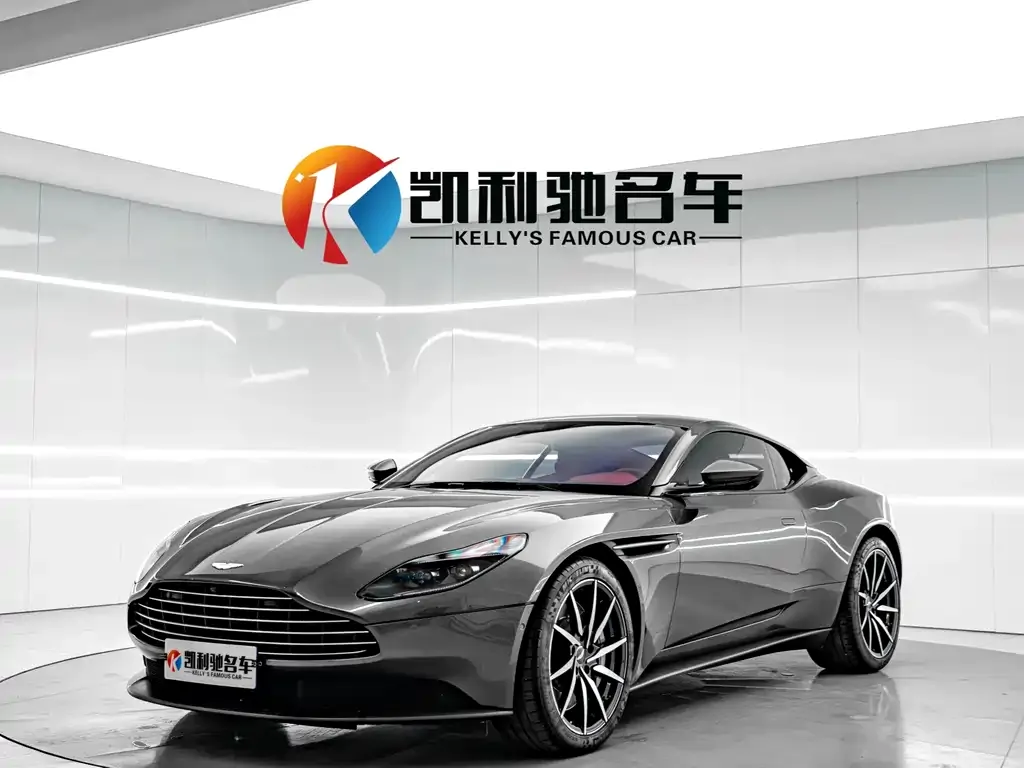 Aston Martin DB11