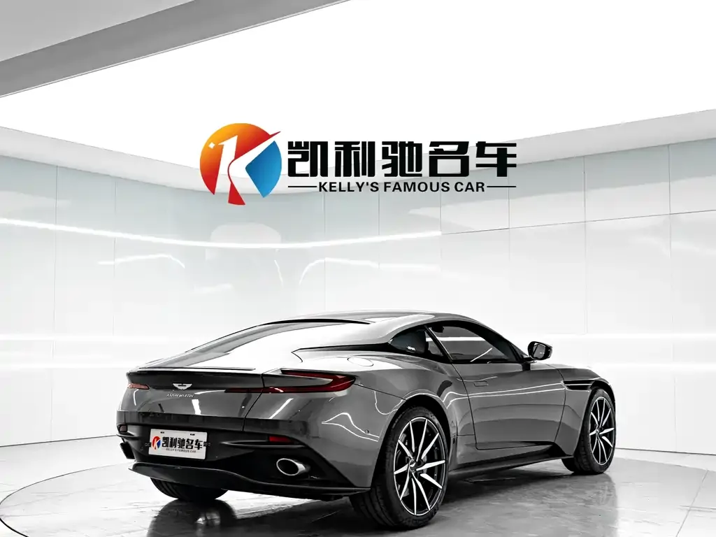 Aston Martin DB11 2022 из CN, фото 3