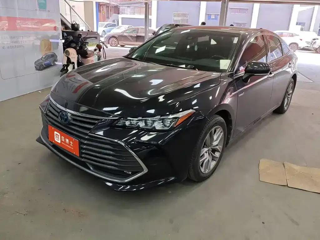 Toyota Avalon 2021 из CN, фото 1