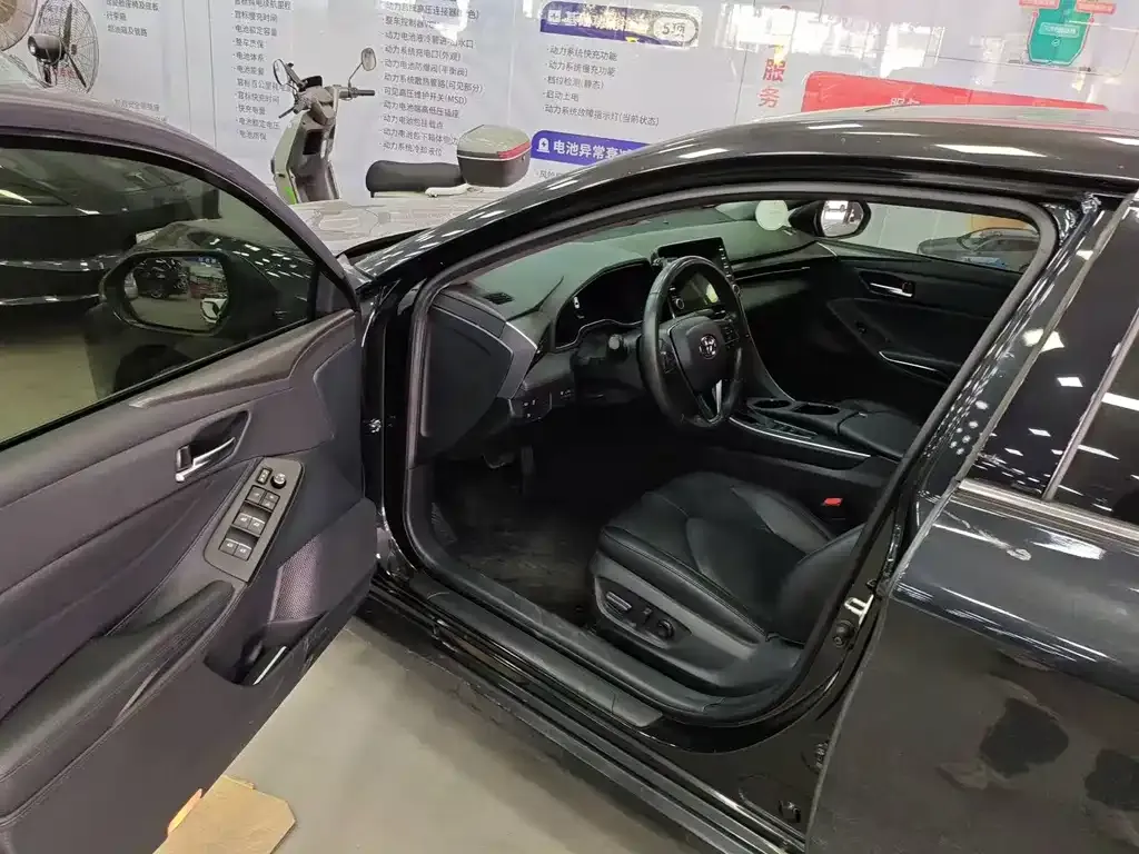 Toyota Avalon 2021 из CN, фото 5