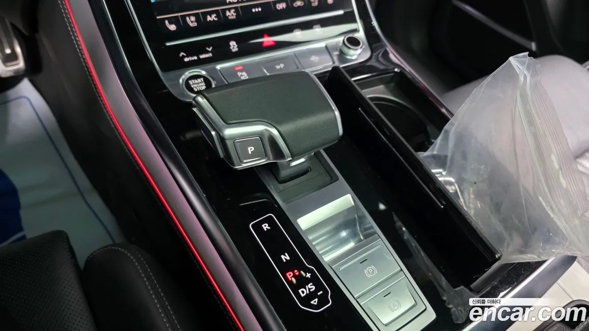 Audi Q7 2022 из KR, фото 10
