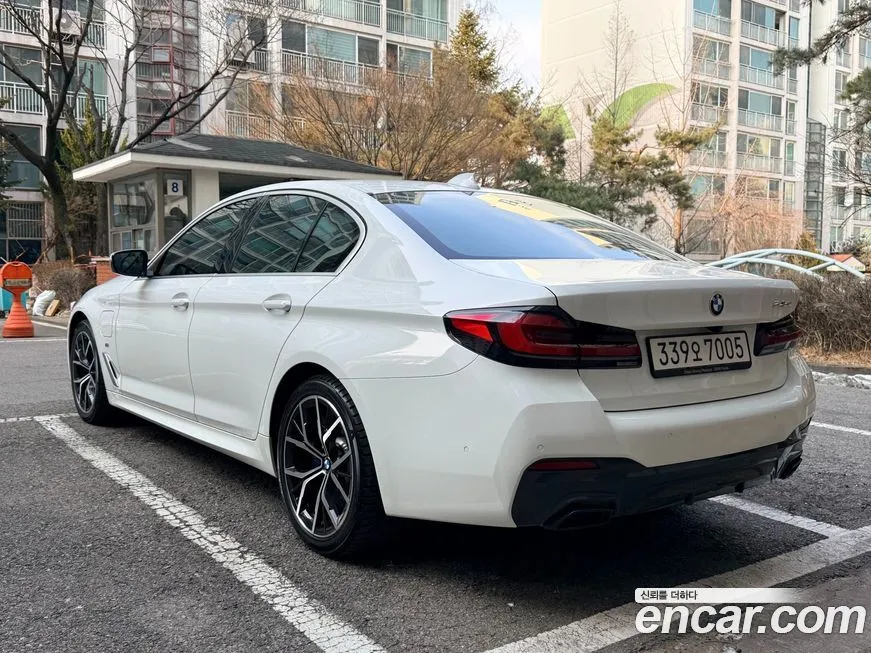 BMW 5-Series 2021 из KR, фото 5