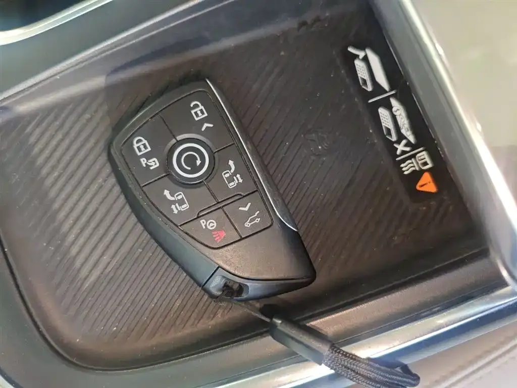 Buick Century 2023 из CN, фото 6