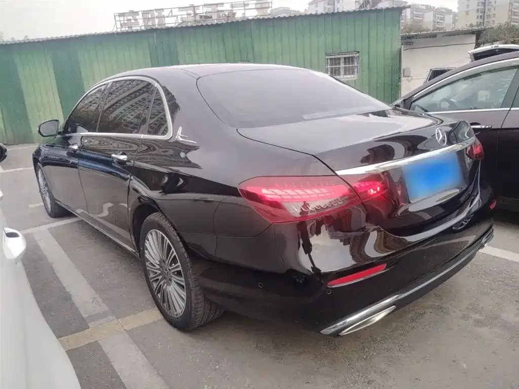 Mercedes-Benz E-Class 2023 из CN, фото 9