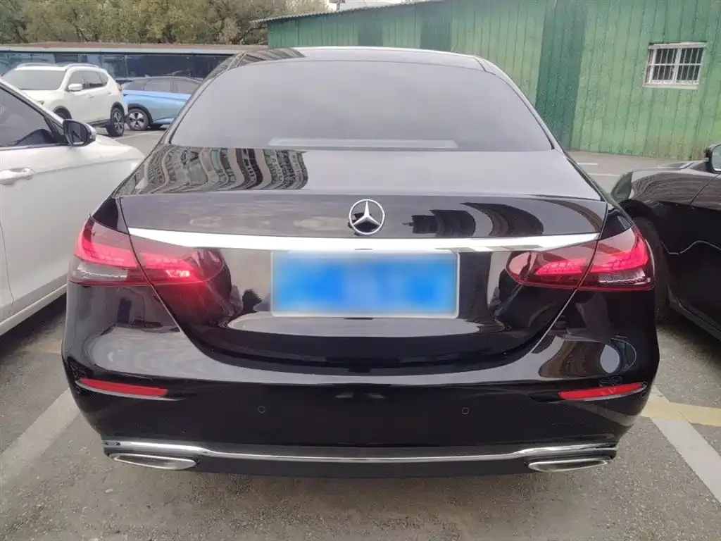 Mercedes-Benz E-Class 2023 из CN, фото 8