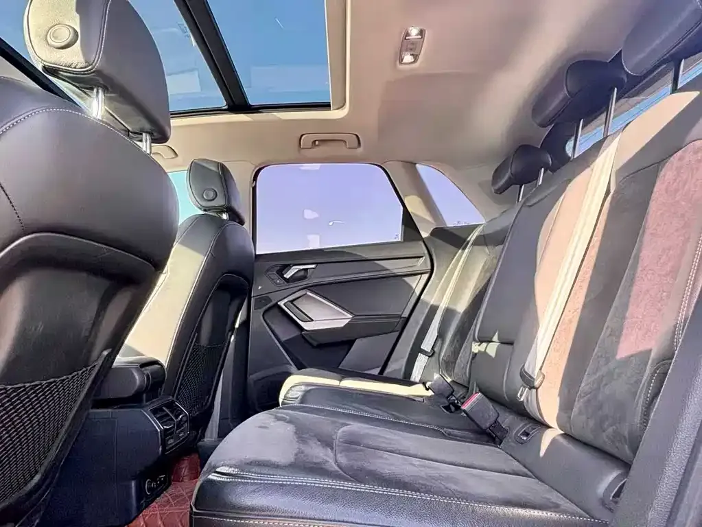 Audi Q3 2022 из CN, фото 7