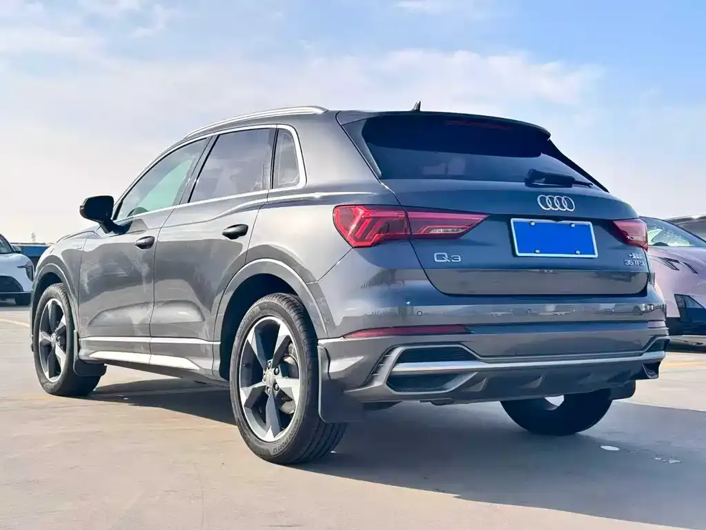 Audi Q3 2022 из CN, фото 10