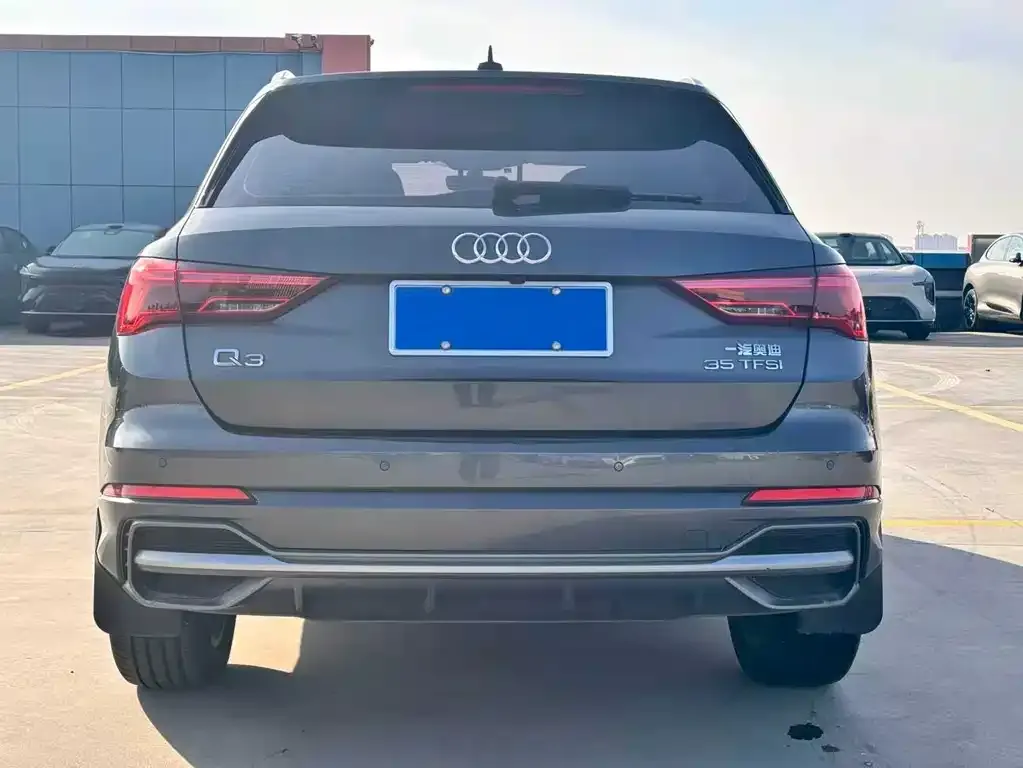 Audi Q3 2022 из CN, фото 4
