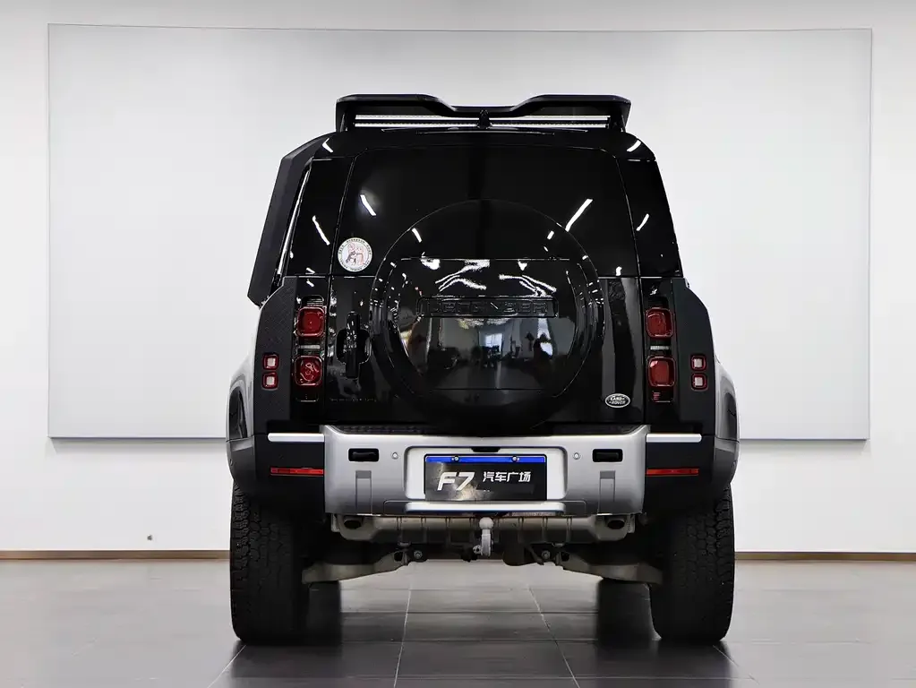 Land Rover Defender 2024 из CN, фото 3