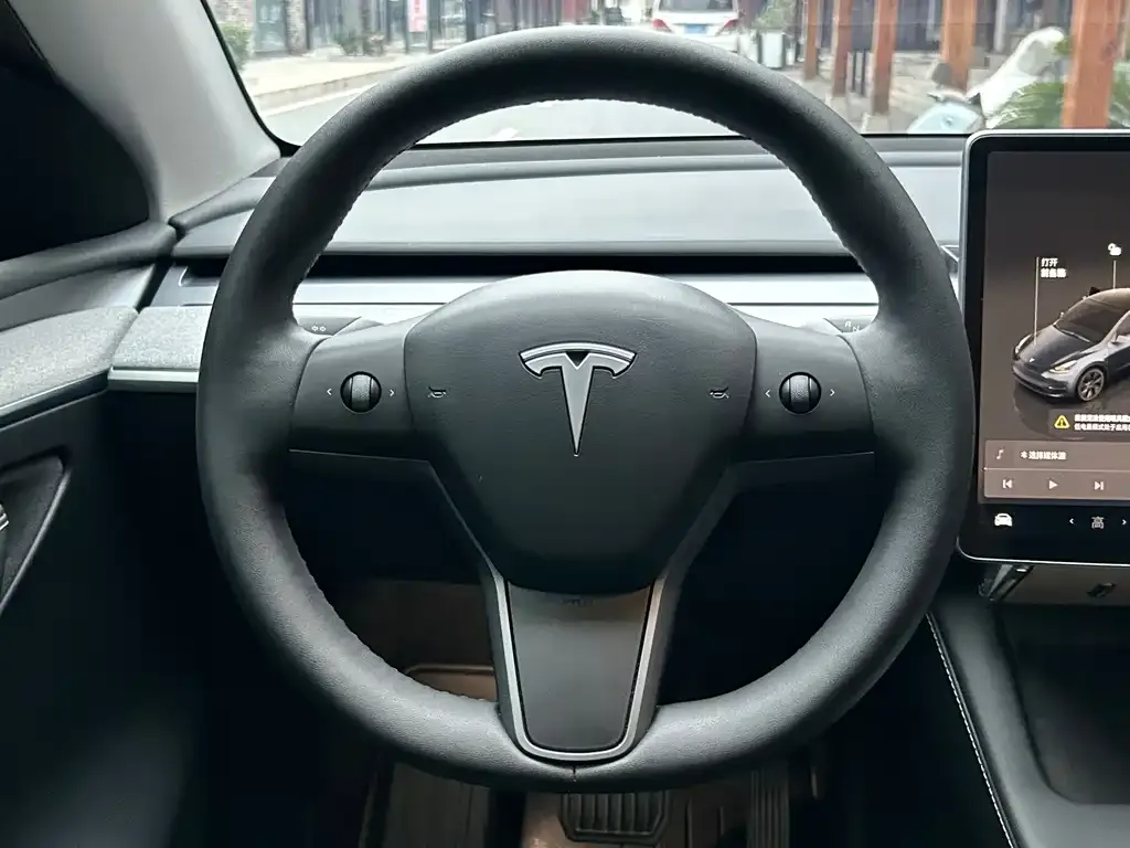 Tesla Model Y 2024 из CN, фото 6