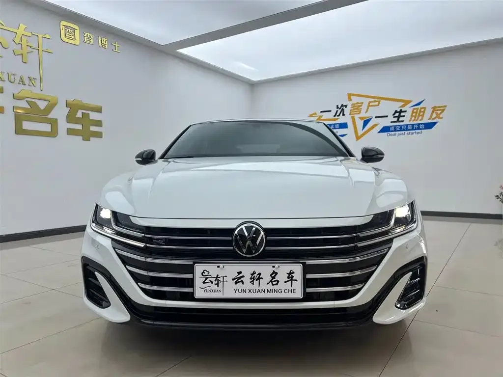 Volkswagen CC 2024 из CN, фото 3