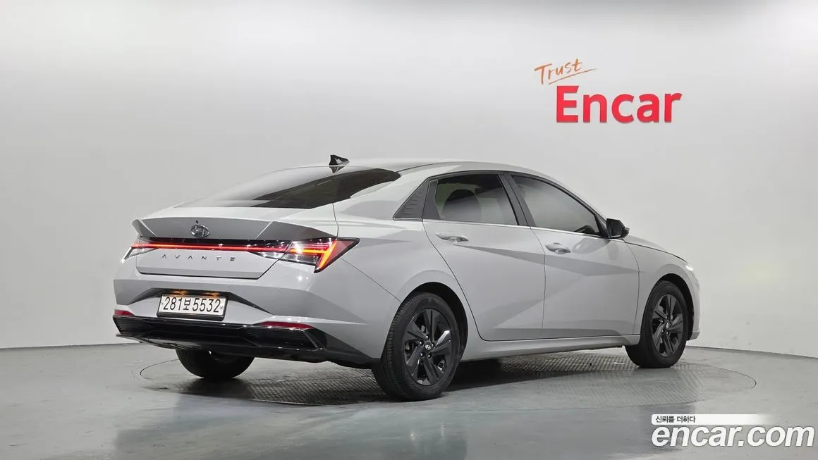 Hyundai AVANTE 2021 из KR, фото 5