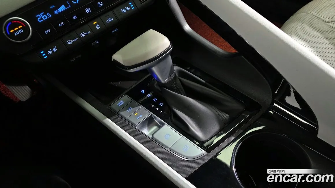 Hyundai AVANTE 2021 из KR, фото 6