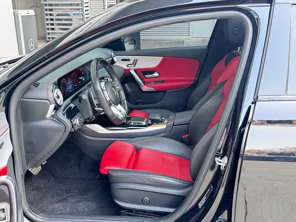 Mercedes-Benz A-Class AMG 2023 из CN, фото 10