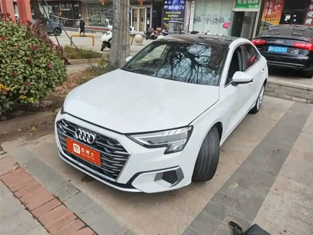 Audi A3 2022 из CN, фото 1