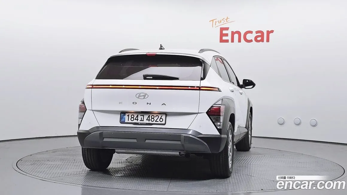 Hyundai Kona 2024 из KR, фото 2