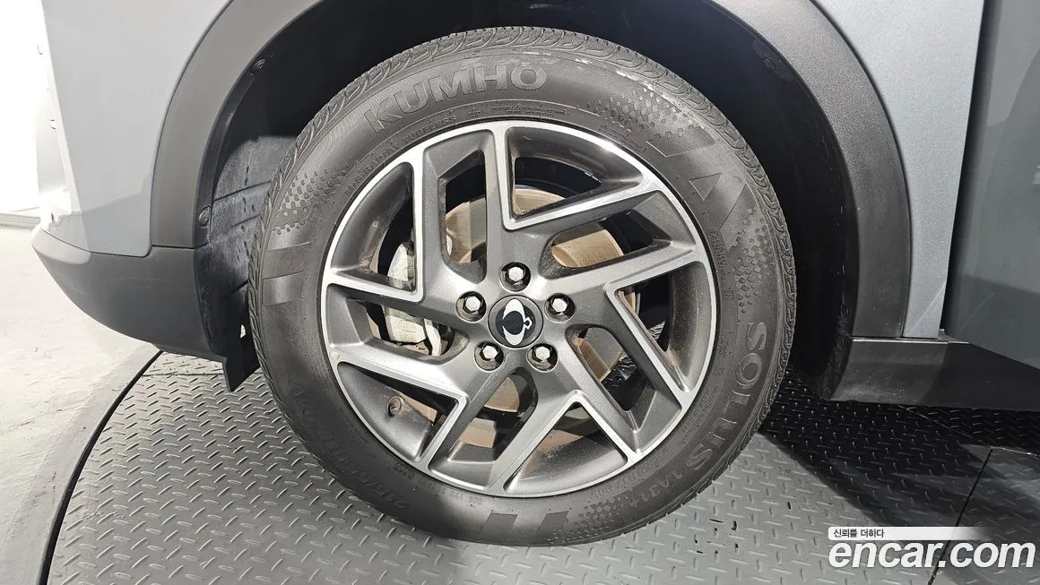 KG Mobility (Ssangyong) TIBOLI 2024 из KR, фото 5