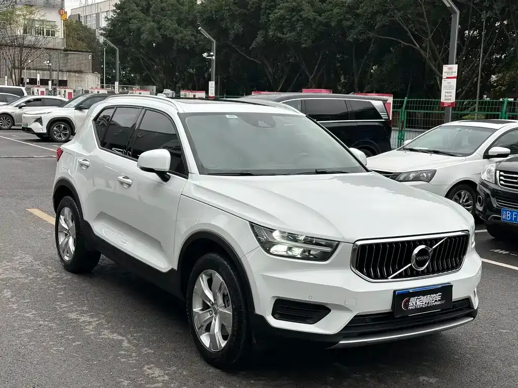 Volvo XC40 2022 из CN, фото 8