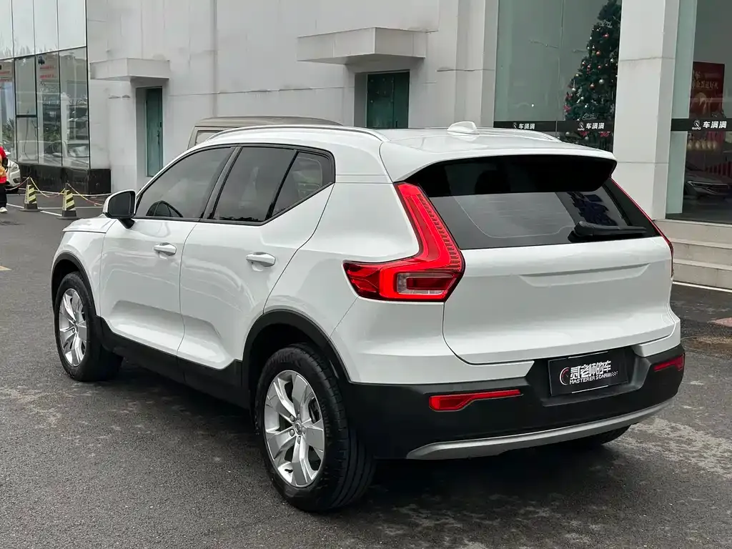 Volvo XC40 2022 из CN, фото 5