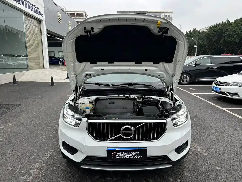 Volvo XC40 2022 из CN, фото 4