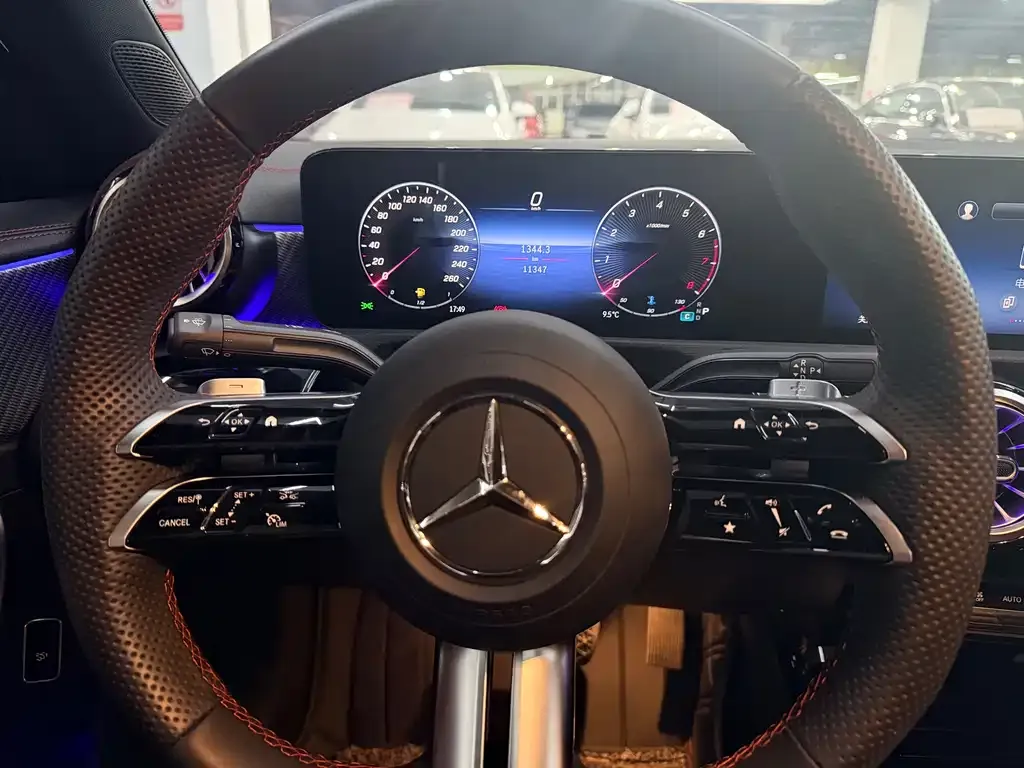 Mercedes-Benz A-Class 2023 из CN, фото 3