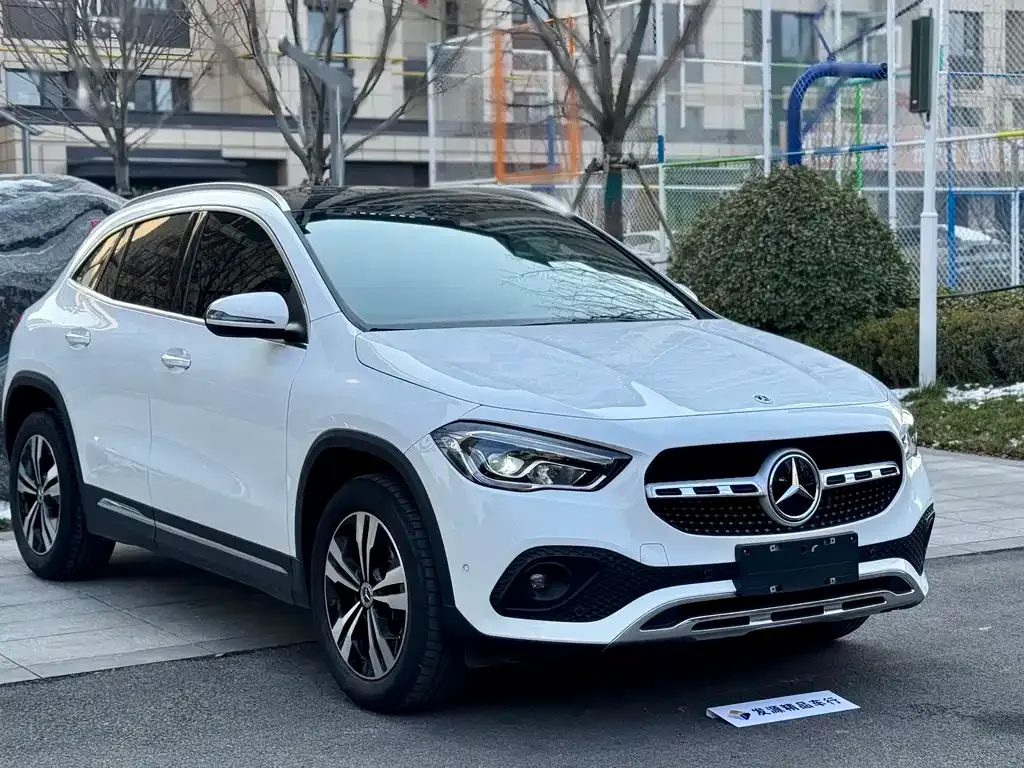 Mercedes-Benz GLA — фото 4