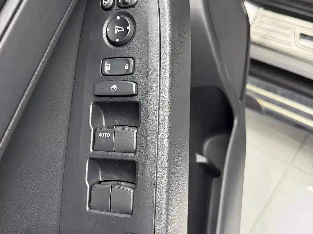 Honda Vezel 2023 из CN, фото 9
