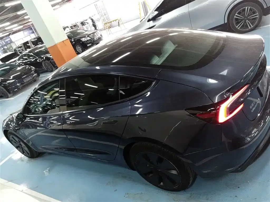 Tesla Model 3 2024 из CN, фото 5