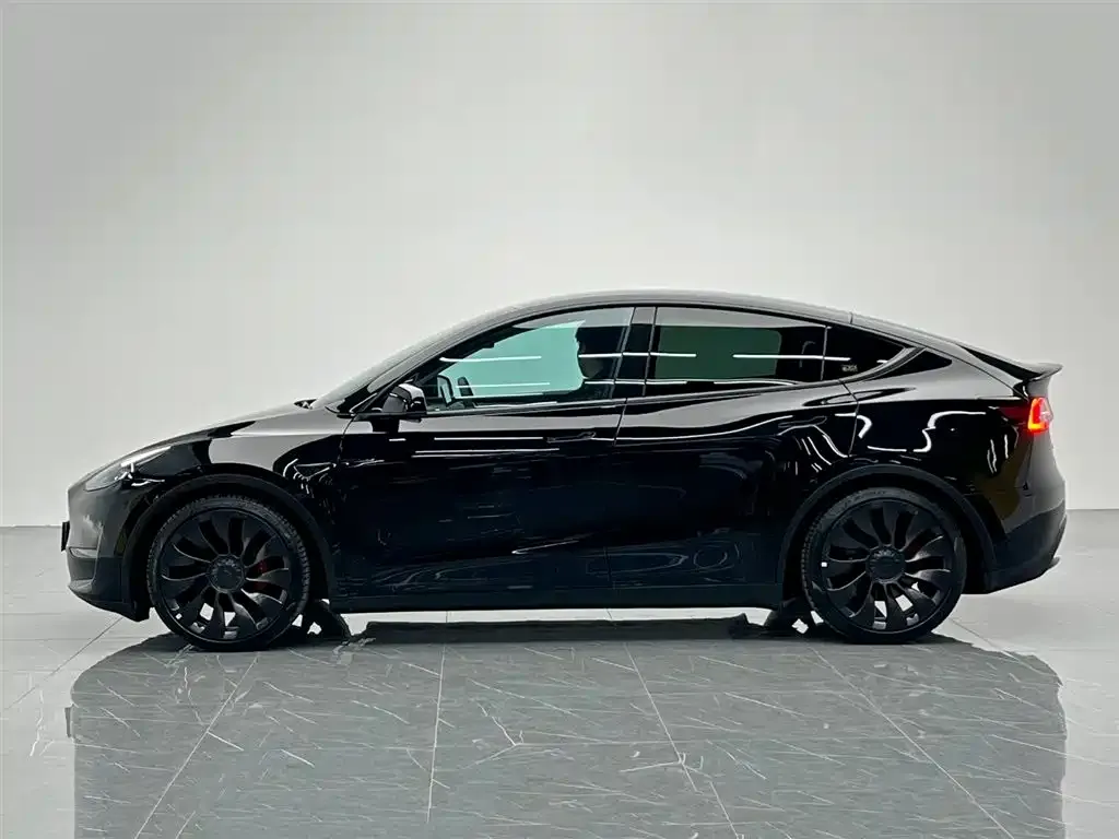 Tesla Model Y 2022 из CN, фото 8