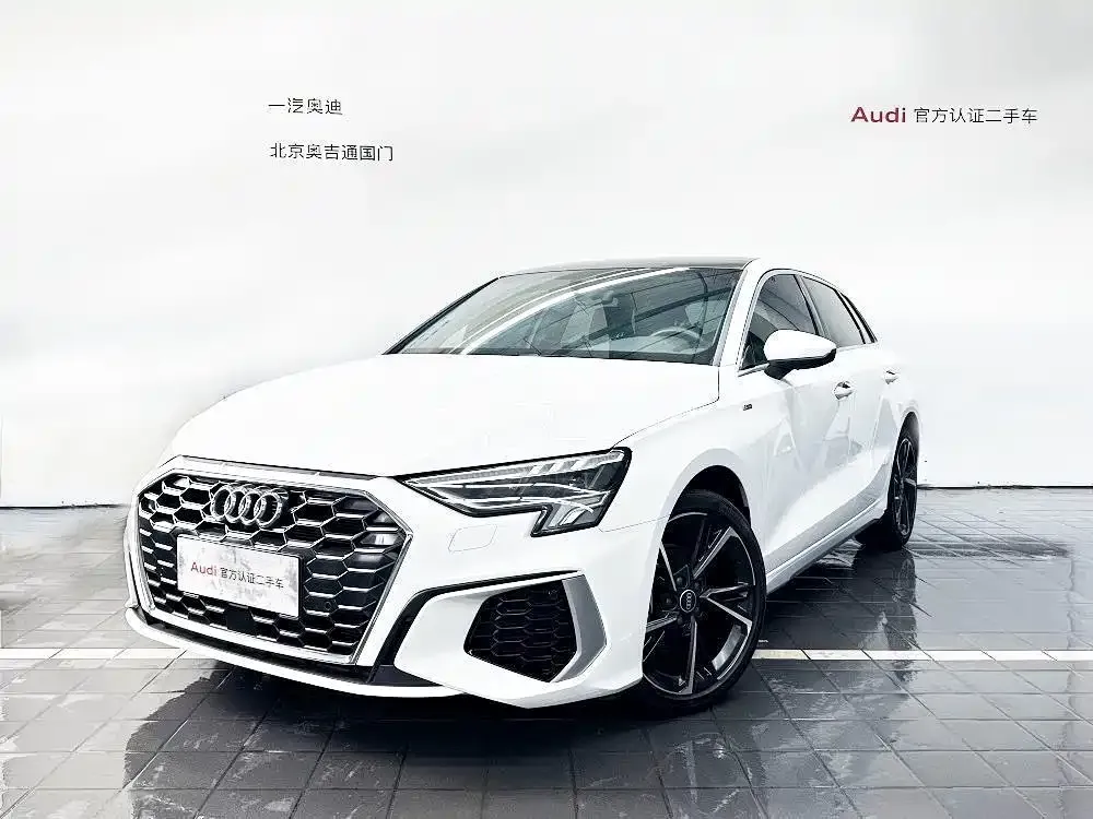 Audi A3 2024 из CN, фото 1