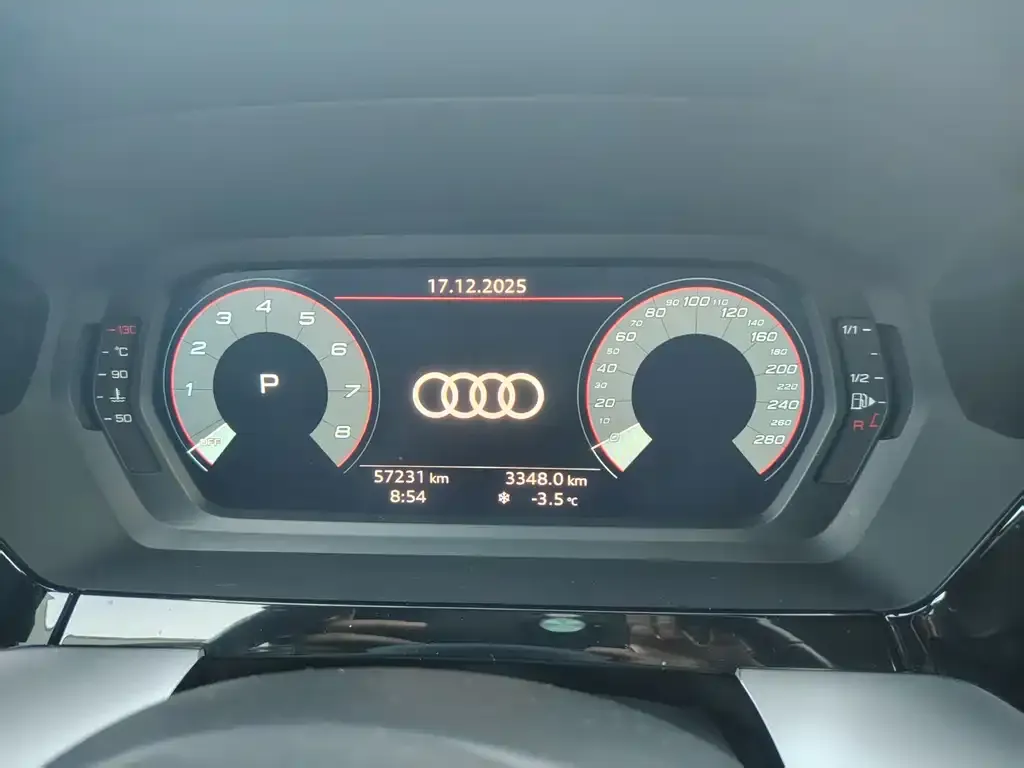 Audi A3 2024 из CN, фото 2